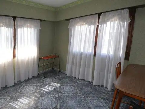 Local en Venta en Fortunato de La Plaz, USD 110.000