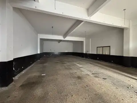 Galpon en Venta 8,66  mts Frente