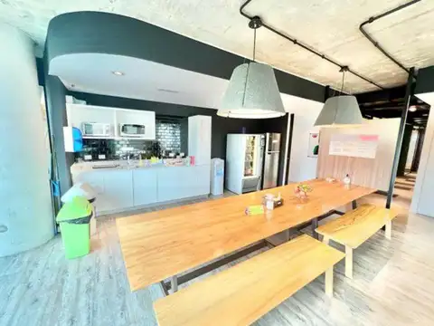 Oficina en Alquiler al Norte