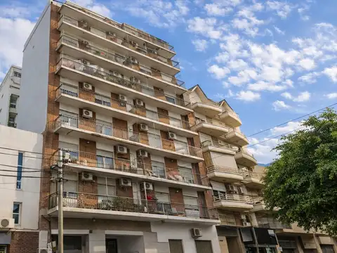 VENTA -Departamento de 3 ambientes en Ramos mejia - ACEPTA PERMUTA