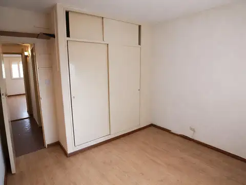 Departamento en Venta en Ramos Mejia, USD 75.000