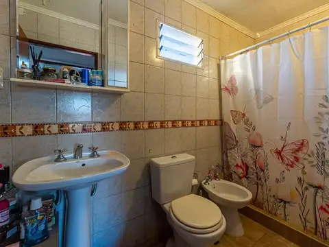 Local en Venta en Granadero Baigorria, USD 140.000