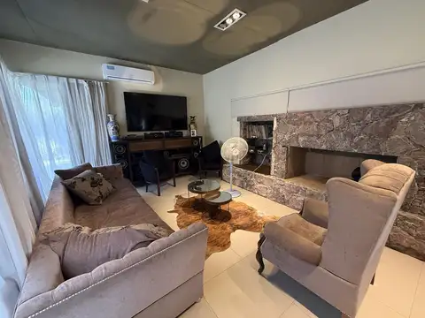 Casa en Venta en Countries y Barrios Cerrados en Cordoba Capital, USD 600.000