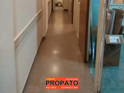 Local en Alquiler Via Púb.