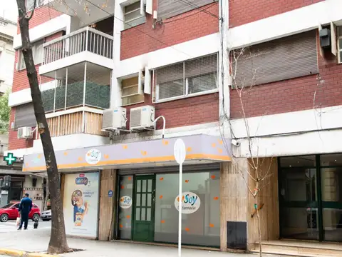 VENTA, 3amb con dep. al frente, APT PROF, balcón-terraza al frente, cochera, exc estado