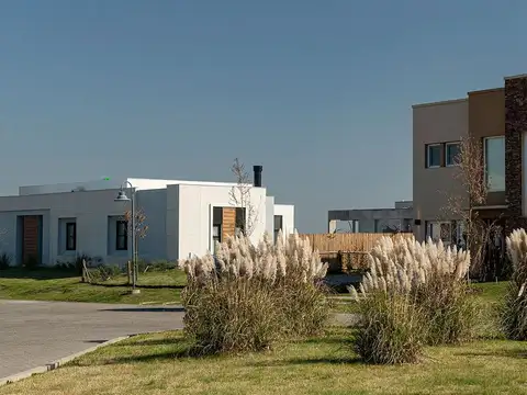 TERRENO LOTE EN VENTA BARRIO PRIVADO SEBASTIAN GABOTO PUEBLOS DEL PLATA