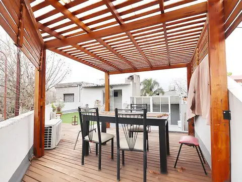 Depto Tipo Casa en Venta en Ramos Mejia, USD 88.000