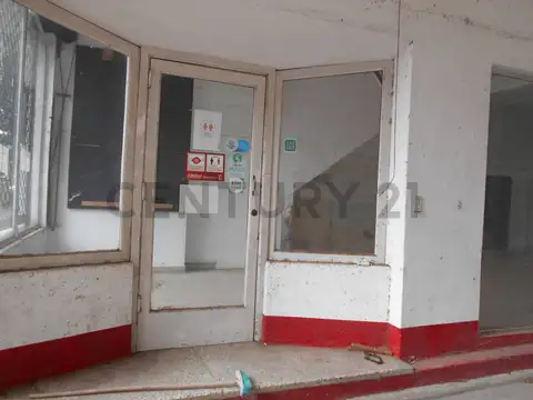 Local en Venta 63 años