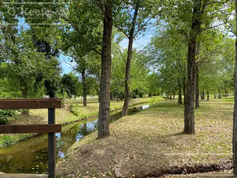 Terreno en Venta de 721,0 m2