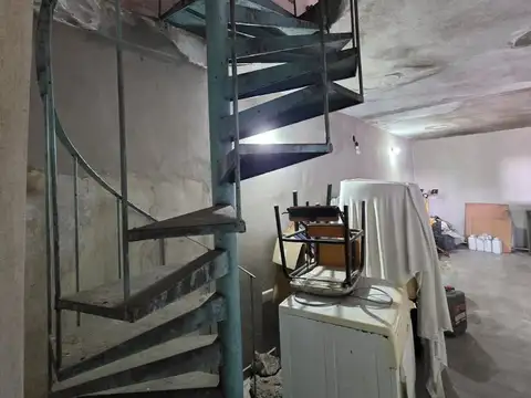 Depósito Industrial c/ oficina gran ubic Merlo