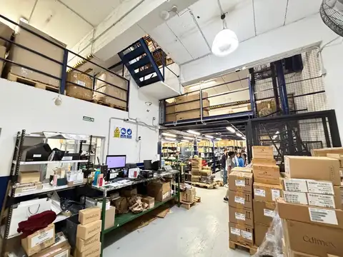 Depósito - Villa Ortuzar