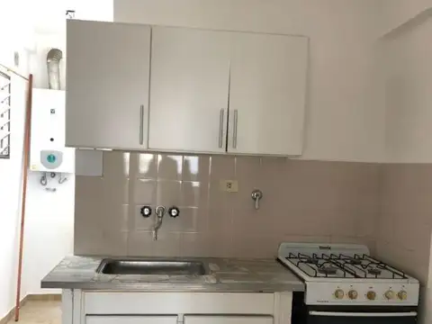 61 e/ 10 y 11- DEPARTAMENTO DE 2 DOR