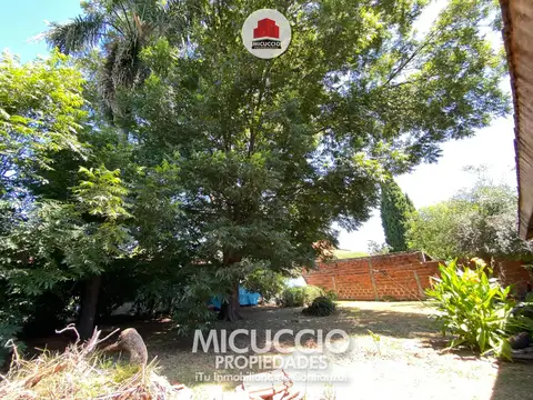 Casa en venta, Tres de febrero esq. Belén, Escobar. OPORTUNIDAD!!