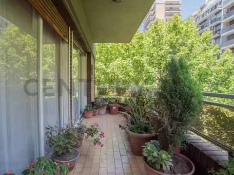 Avenida Las Heras 2000, Piso 7