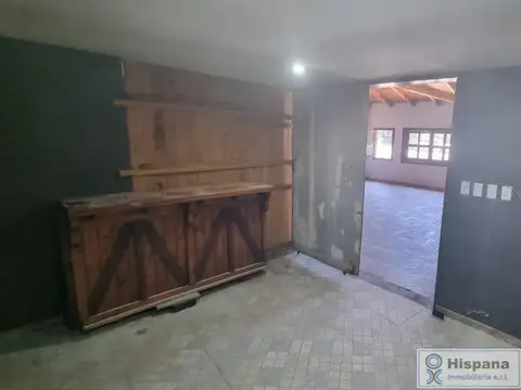 Local/salón en alquiler! Sobre ex ruta 8, Del Viso, José C. Paz.