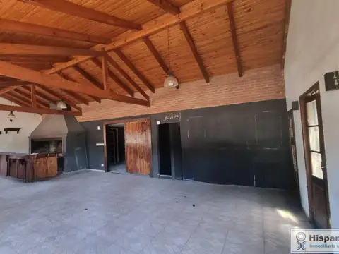 Av. Umberto Illia casi esquina Jiménez al 13500