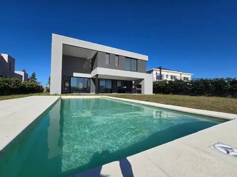 Casa a Estrenar En Venta - San Matias, Escobar