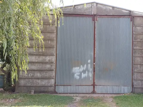 Galpón en alquiler en Coronel Dominguez, ideal deposito