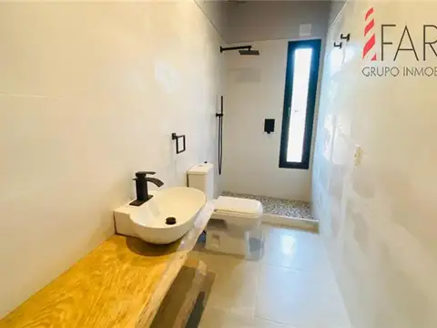 CASA EN VENTA EN CLUB DEL LAGO.