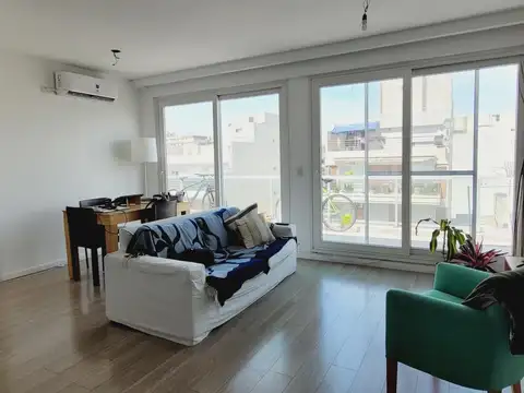 Juana Azurduy 2495 , Piso 9