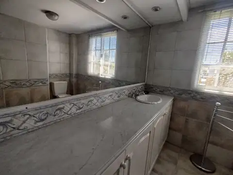 Casa en Venta en Claypole, USD 150.000