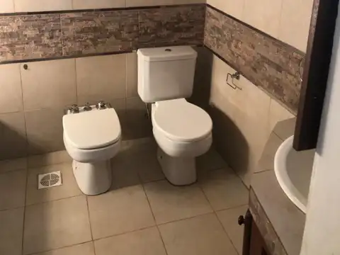 Casa en Venta en Berazategui Oeste, USD 89.000