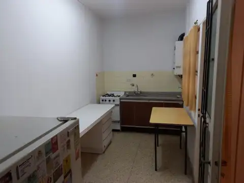 Ph 1 dormitorio en venta La Plata con patio