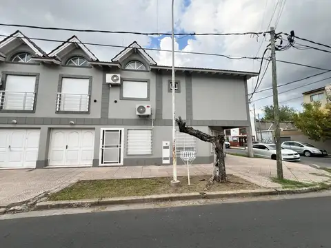 Casa - Venta - Argentina, Ramos Mejía - CERRITO 896