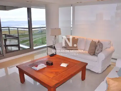 Departamento en Alquiler de 3 dormitorios