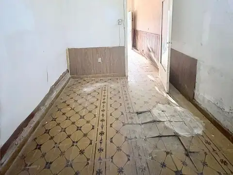 Casa 3 ambientes con 1 baño