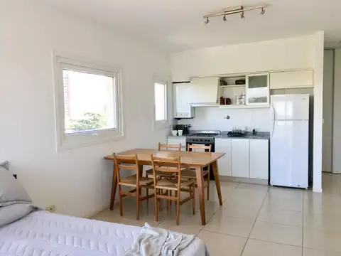 Depto Tipo Casa en Venta de Monoambiente