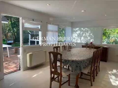 Casa Chalet  en Venta en Carilo, Costa Atlántica, Buenos Aires
