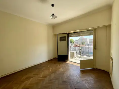 Departamento en Venta 80 años