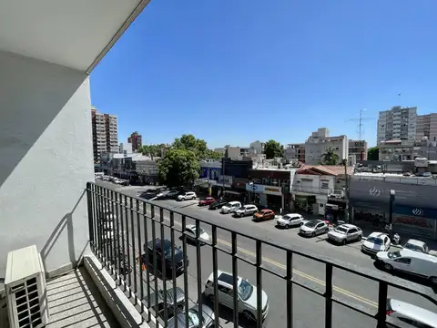 DEPARTAMENTO EN VENTA 4 AMB CENTRO RAMOS MEJÍA
