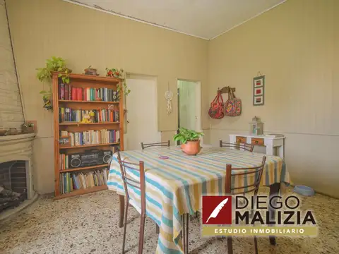 Depto Tipo Casa en Venta en Banfield, USD 90.000