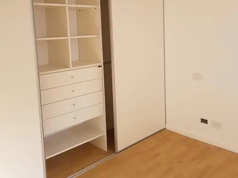 Departamento en Venta en Villa Ballester, USD 98.000