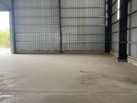 Depósito en Alquiler sobre Colectora Autopista Rosario- Buenos Aires