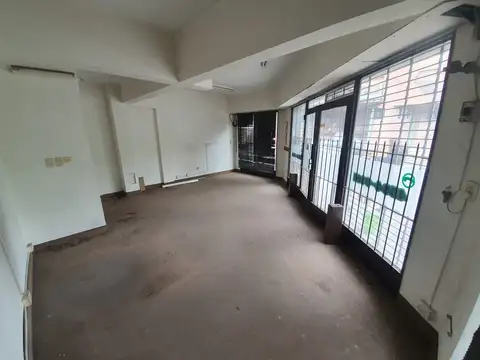 Local en Venta en Flores, USD 128.000