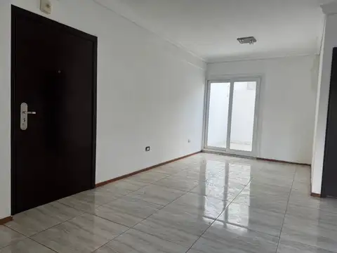 Departamento en Venta en Parque Chacabuco, USD 80.000