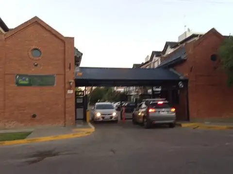 Ph - Venta - Argentina, Quilmes - Calle Esquel 1475