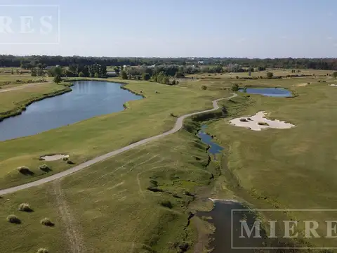 Lote de 1561m² en venta en Tilbury Norte, Pilará