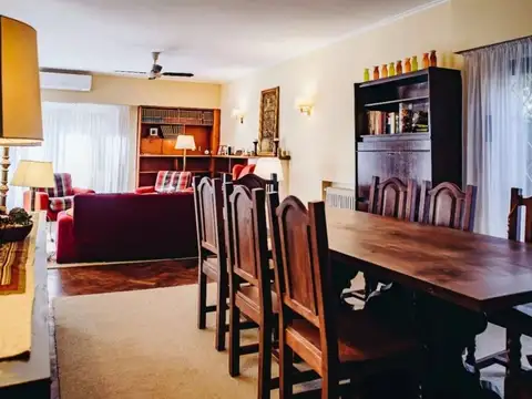 Casa en Venta al Oeste