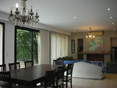 Casa en Venta en Don Torcuato, USD 420.000