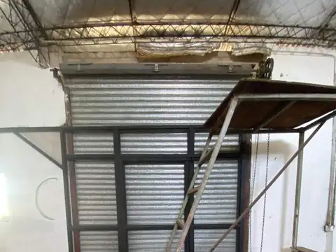 Galpon Comercial sobre Ruta 7, a metros del semaforo del cementerio, General Rodriguez