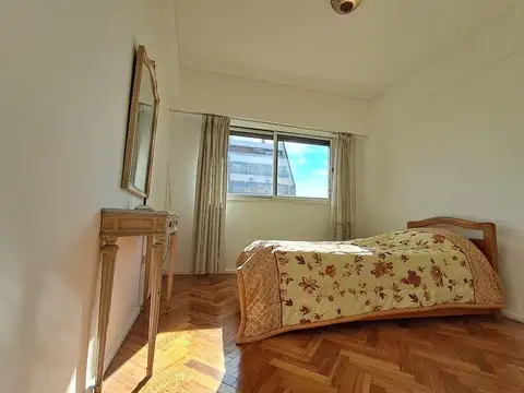 Departamento 4 ambientes con 2 baños