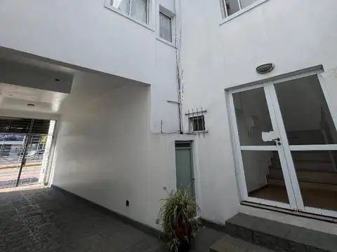 Av 25 De Mayo 1315 , Piso 2°