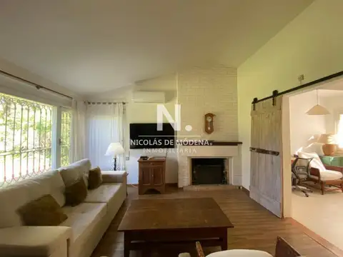 Casa en San Rafael, Punta del Este  3 dormitorios, 2 baños y 2 en suite