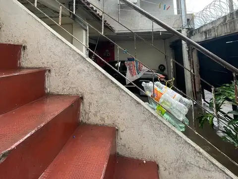 PH CON DOS VIVIENDAS VILLA BALLESTER