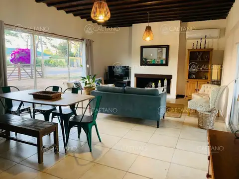 Casa en Venta en La Barra, USD 420.000