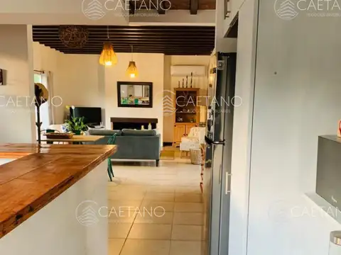 Venta casa 3 dormitorios en La Barra.